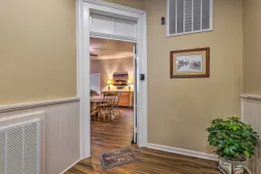 Quaint Apartment in Historic Georgetown! - Image 5