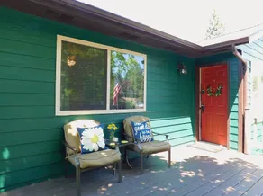 Retraite au lac Flathead | Bain à remous privé & foyer extérieur - Image 3