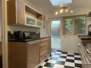 Tivoli Bungalow - Image 5