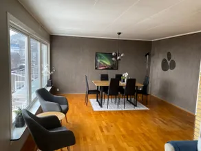 Large Narvik Home W Fjord view parkinge31 - Image 3