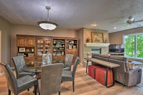 Resort-Style Condo w/ Balcony on Lake Keowee - Image 2