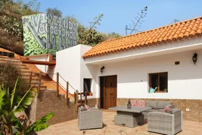 Ferienhaus La Llave mit Bergblick, Meerblick, Pool, WLAN, Terrassen und Garten - Image 5