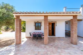 \"Country villa in peaceful location\" con piscina privata - Image 4