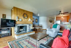 8 Mi to Keystone Resort: Dillion Condo w/ Hot Tub! - Image 5