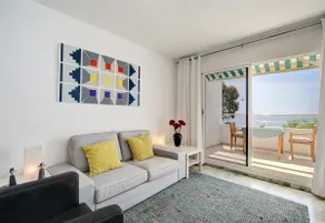 Apartment mit Garten, Grill und Pool | Meerblick - Image 2