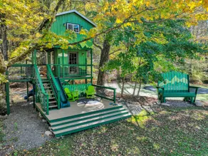 Creekside+Trout Fishing+Treehouse+Bunkroom+Jacuzzi - Image 5