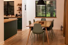 The Wild Kindness: Modern Seclusion in a 3bd home - Image 3