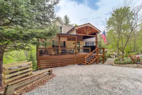 9 Mi to Sugar Mountain! Family Cabin w/ Fire Pit - Image 2