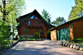 Large Home- Water Toys, Dock, Deck, Game Room - Image 3