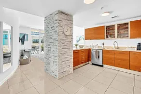 Midtown Miami Gem Wynwood | Huge Terrace Free Park - Image 2