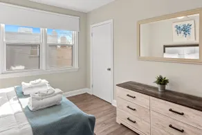 10 min walk to DT, stylish, free parking | IOB2 - Image 5