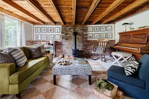 Berkshires / Great Barrington Chic & Cozy, Sleeps 10 - Image 4