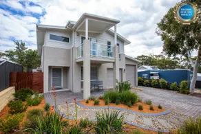 Havenwood - Pet Friendly - Spa & Community Pool - Image 4