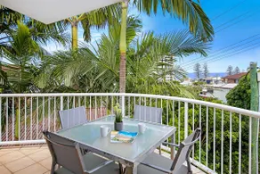 Unit 8.12 Perry Street - Image 2