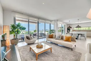 Villa 'Riva' with Sea Views, Wi-Fi and Air Conditioning - Image 4