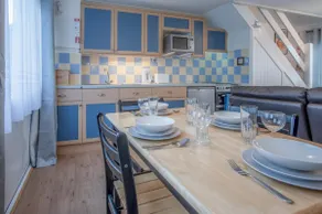 Trewent Park - 2 Bedroom Chalet - Freshwater East - Image 2