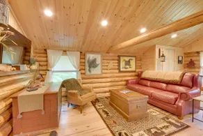 Trout Ponds & Sauna: Unique Log Cabin in Freedom - Image 4