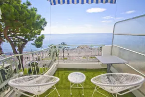 Holiday Vigie Promenade - Image 2