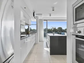 Elysee Luxury Alexandra Headland 2 Bedroom Apartment - Image 5
