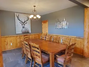 PNW Luxe Lodge- 4 Suites, Game Rm, Loft, 12xSHARC, Bikes, Hot Tub, Big Deck, ADA - Image 4