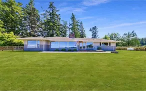 Mt Baker Views Home Near Oak Harbor - Pet Friendly - Image 5