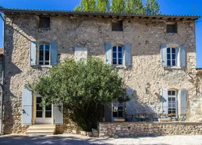 Grosses provenzalisches Bauernhaus mit Pool - Image 3