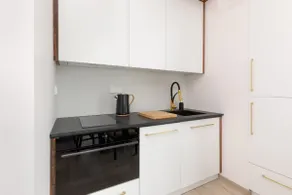 Aleja Solidarności Modern Apartment - Image 2