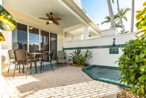 Key Lime Cottage: A Stunning Duck Key Retreat with Private Dip Pool and Scenic Water Views! - Image 4