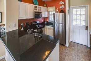 Key Lime Cottage: A Stunning Duck Key Retreat with Private Dip Pool and Scenic Water Views! - Image 3