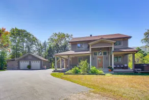 1 Mi to Okemo Mtn Resort: Ludlow Home w/ Hot Tub - Image 4