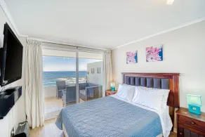 Ocean Bright 2BR W/ View, Wifi, Parking & Pool - Image 5