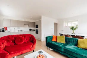 Modern Family Apartment with views of Bath - Image 2