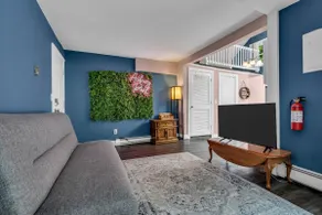 1 Bedroom Apt with Private Roof Deck Near Beach - Image 5