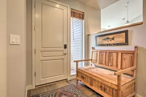 Bend Townhome w/ Golf Course Views & Private Deck! - Image 4