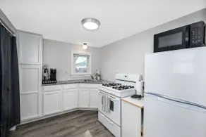 Vermilion cottage, beach 5 min, Cedar Point 30 min - Image 4