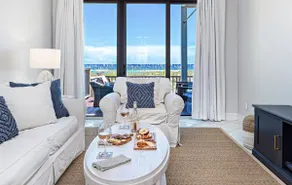 Beachfront-Pet Friendly-2 Mstr Suites-Large Deck-Water Views - Image 2