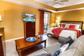 5208-L King Suite-kitchenette w/full size fridge-pool courtyard views-hot tub - Image 5