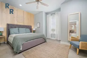 Heated pool & EV charger! - Image 3