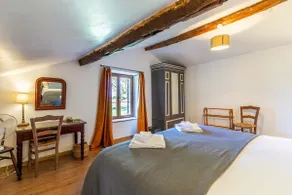 La Maison Pouyteaux. Secure private heated pool. - Image 3