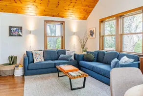 Cozy cottage with firepit and walking trails - Image 3