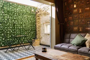 GuestReady - Trendy Studio in Historic London - Image 4