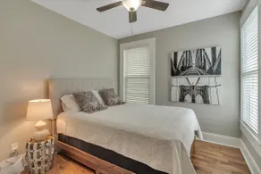 Recently Renovated Home in the Heart of Bellevue! home - Image 4