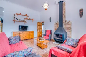 Chalet „Villa Bonavista“ mit Pool und WLAN - Image 3
