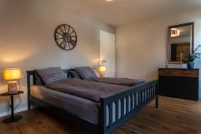 STRAND LOFT No4 - Image 2