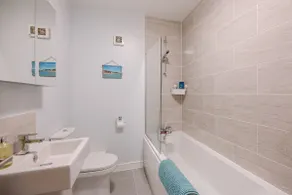 4 Buregate House, Felixstowe - Image 4