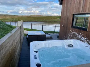 Beechwood Nook- Crown Lodges - Image 3
