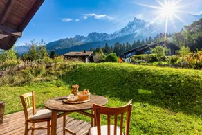 Chalet des Cristaux cosy alpine style for 5 - Happy Rentals - Image 2
