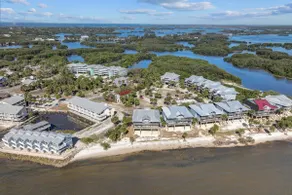 Walkable Beachfront Retreat on Cedar Key! - Image 2