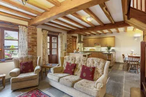 Shire Cottage - Image 4