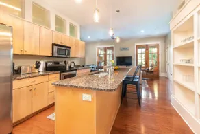 Cherokee Farms Flat - New Listing in Habersham - Image 2